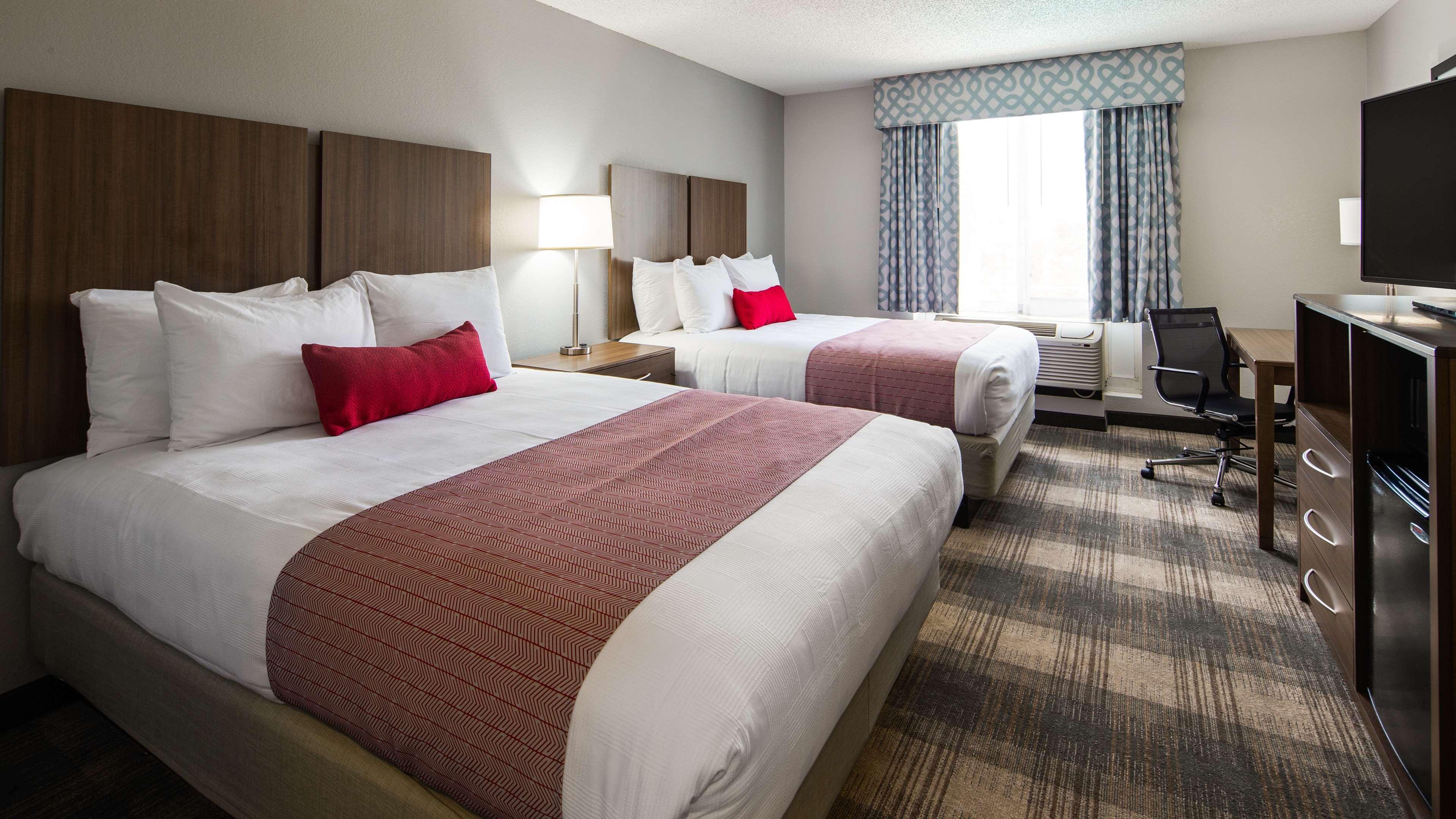 Best Western Plus Philadelphia-Choctaw Hotel And Suites Buitenkant foto
