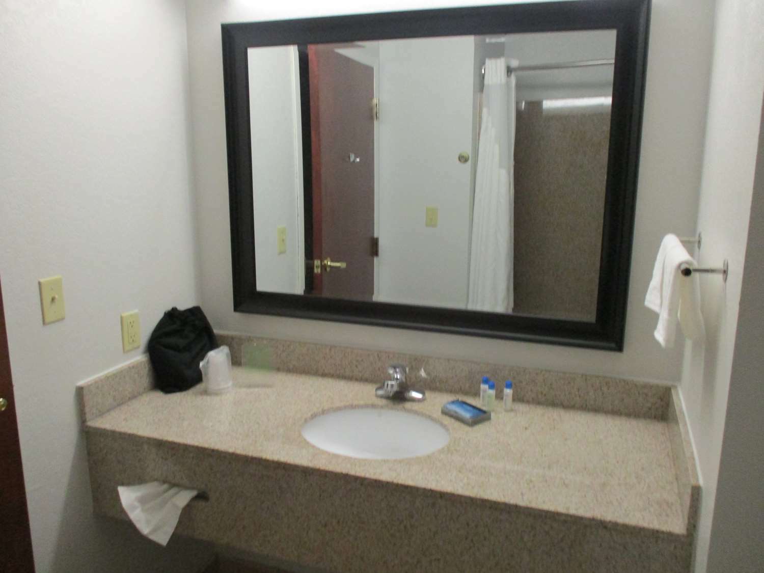 Best Western Plus Philadelphia-Choctaw Hotel And Suites Buitenkant foto